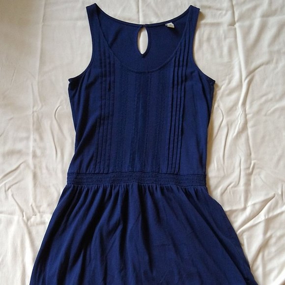Old Navy Dresses & Skirts - Blue lace tank dress